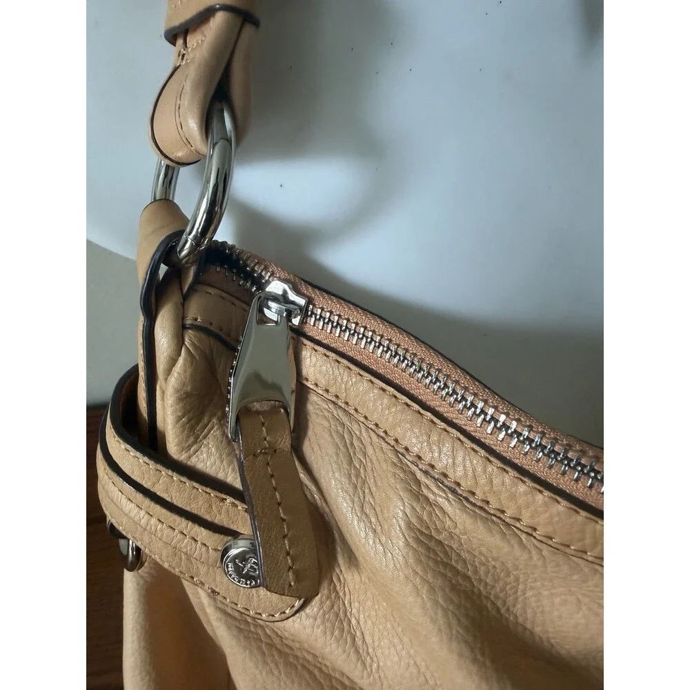 B. Makowsky Tan Leather Hobo Bag Multi-Pocket Cargo Style Silver Hardware